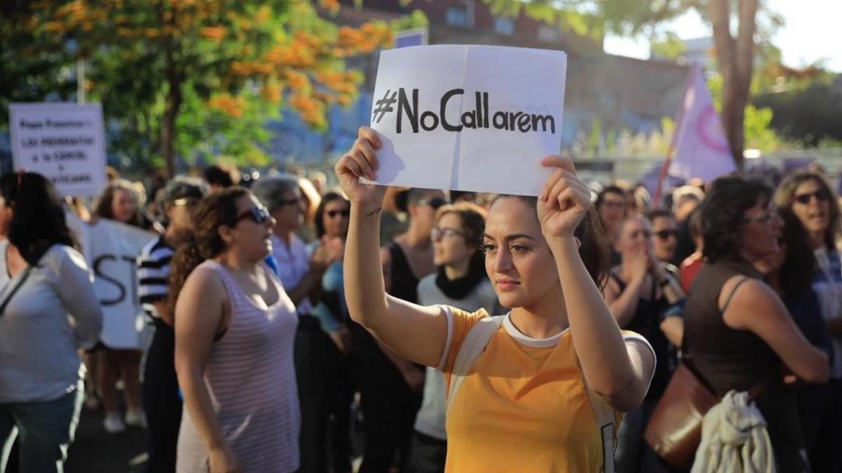 Protesta contra la violencia machista en Barcelona