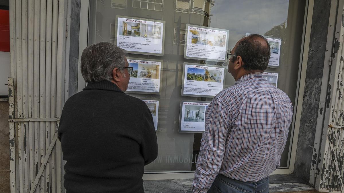 Una inmobiliaria en Elche.