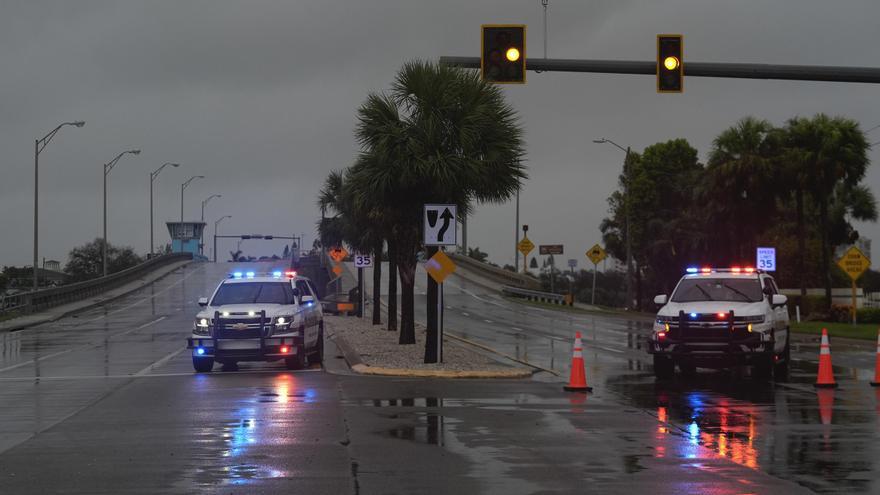 Milton castiga Florida con inundaciones y tornados que dejan cuatro muertos y tres millones de personas sin luz