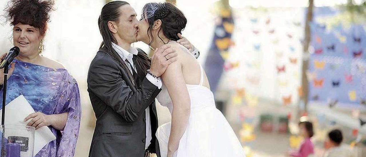 Teté Delgado, oficiando una boda el pasado verano.