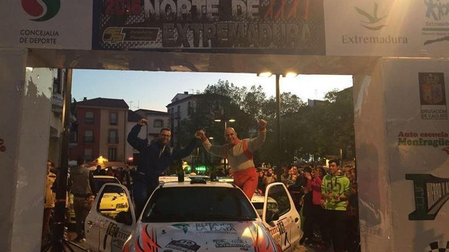 Justo Franco y Ángel Luis Álvarez ganan el XXXI Rallye Norte de Extremadura