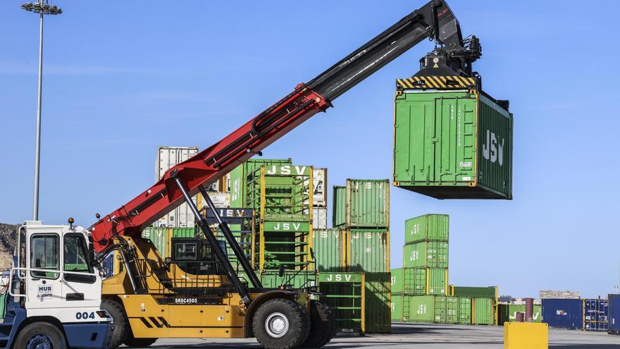 BBVA se alía con la consultora alicantina Oftex para ayudar a las pymes a internacionalizarse