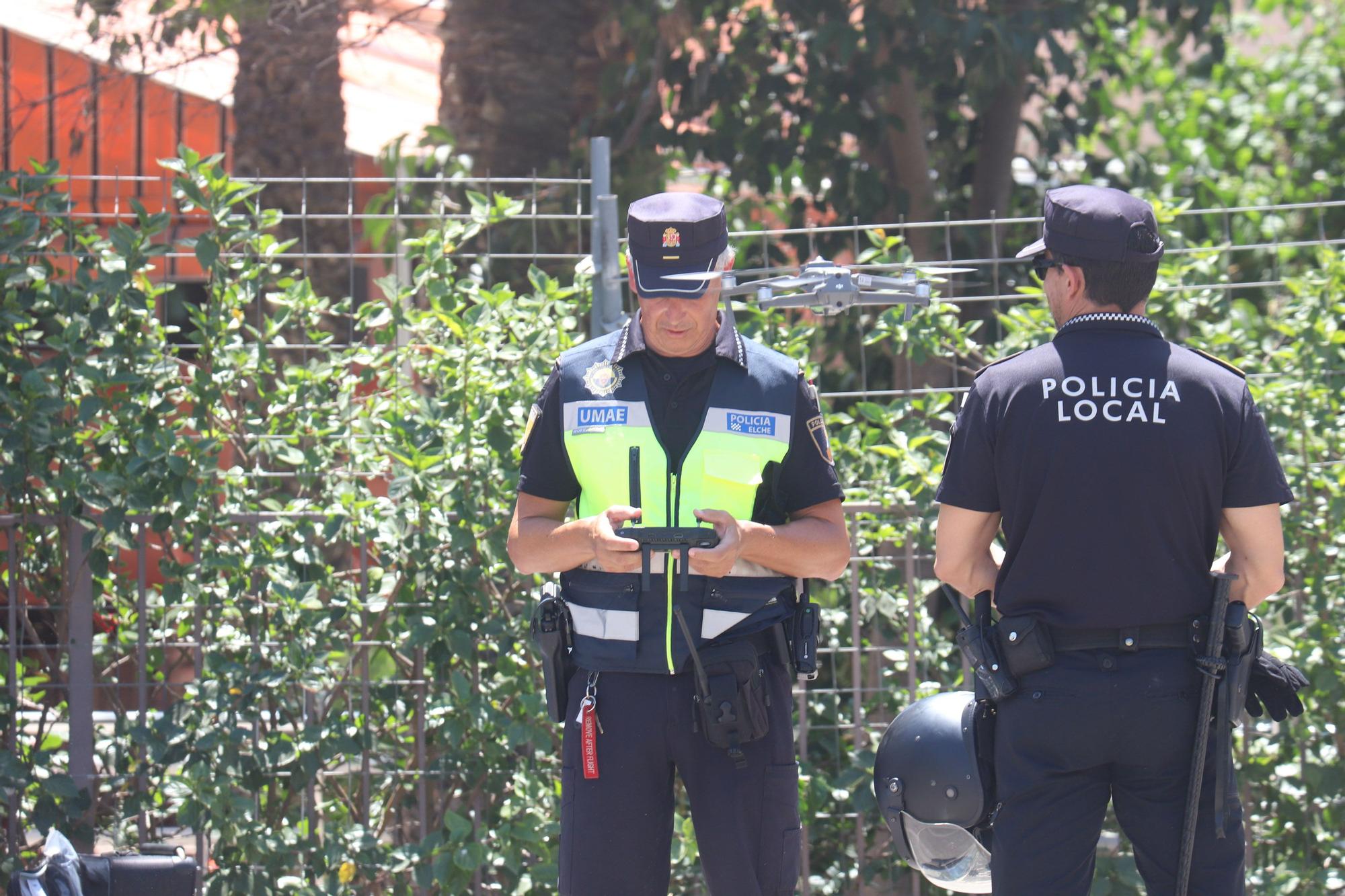 Mascletà de transición en Elche