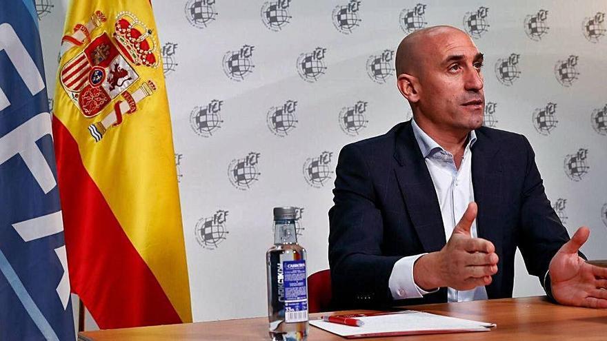 El presidente de la Federación Española, Luis Rubiales, en la reunión celebrada ayer.