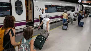 Retrasos en trenes Madrid-Sevilla: cómo reclamar el reembolso del 100% y hasta el 200% en puntos
