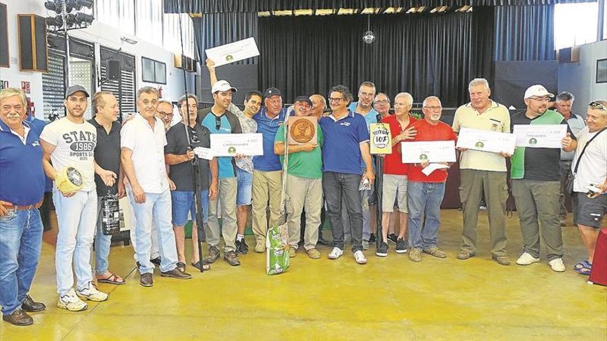 Pedro Sánchez gana el trofeo de Pesca Pedro Bueno de Villa del Río