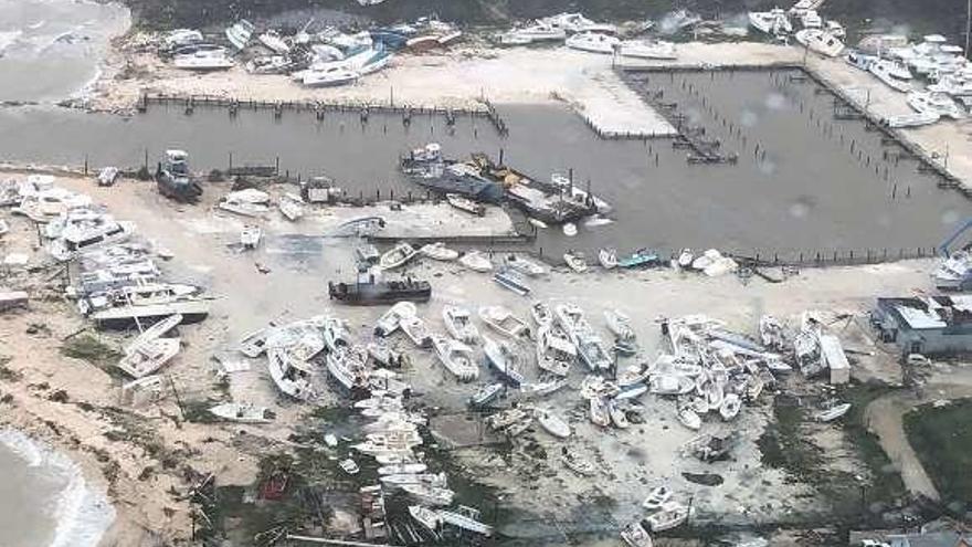 El huracán Dorian se debilita en su avance hacia EE UU tras dejar 5 muertos en Ábaco