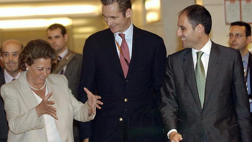 Barberá, Urdangarin y Camps en la inauguración de la Valencia Summit en 2004