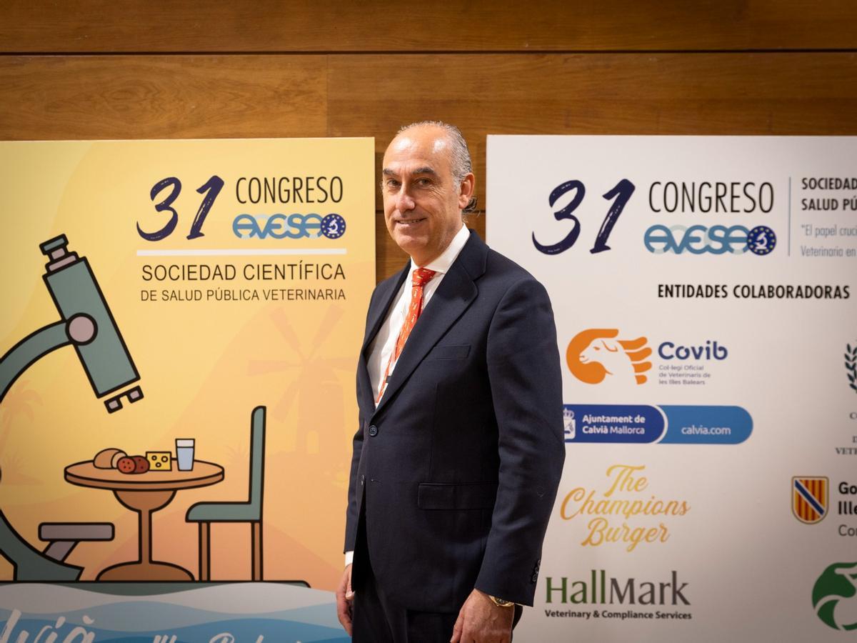 Álvarzo Mateos, presidente de Aveso, en el congreso de Calvià