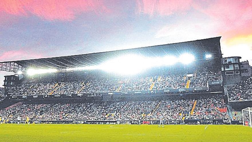 De Torino a Mestalla reúne esfuerzos para recuperar al Valencia CF