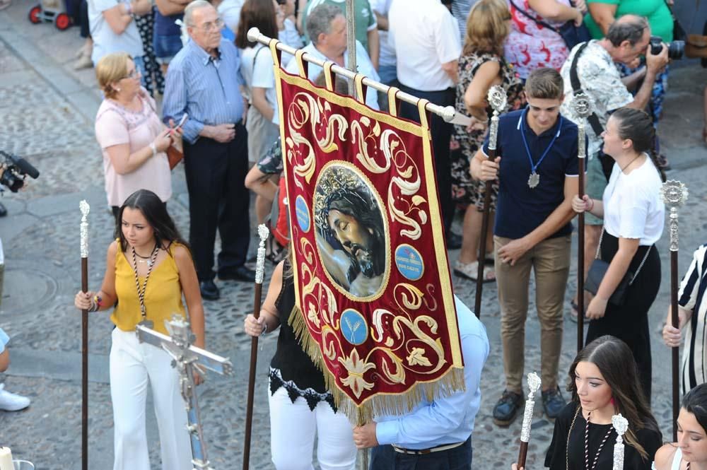 La Virgen de Acá vuelve a las calles del Alcázar Viejo