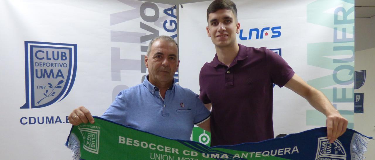 El BeSoccer CD UMA Antequera ficha a Pablo Ordoñez.