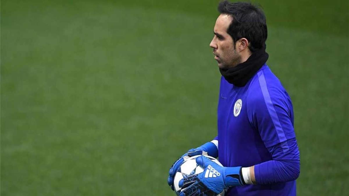 Claudio Bravo, suplente ante el Mónaco