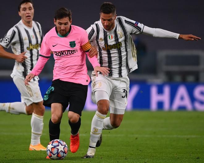 Juventus  - FC Barcelona partido correspondiente a la jornada 2 del grupo G de la UEFA Champions League disputado en el  Juvntus Stadium en Turín.