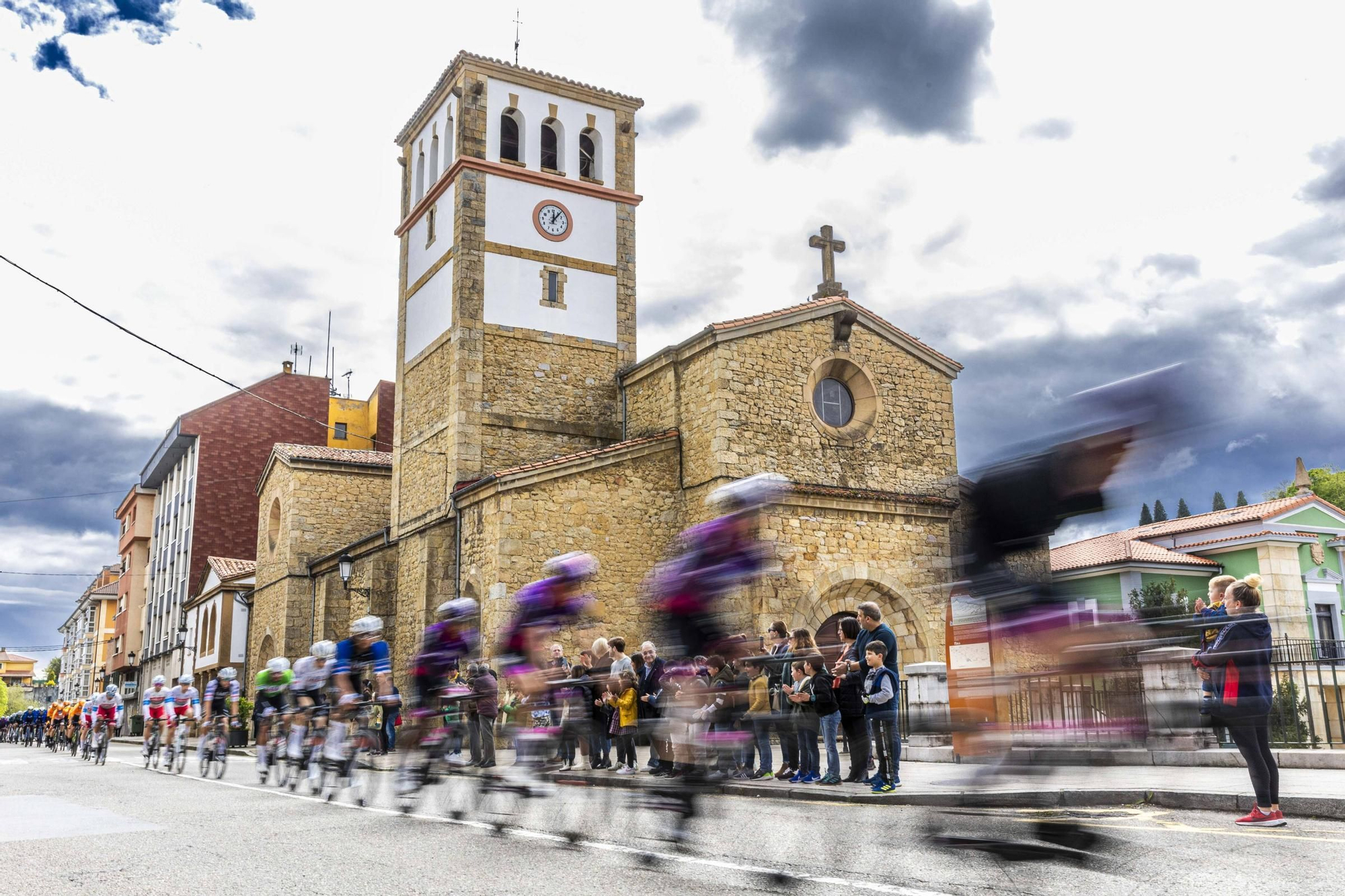 EN IMÁGENES: así fue la vuelta a Asturias