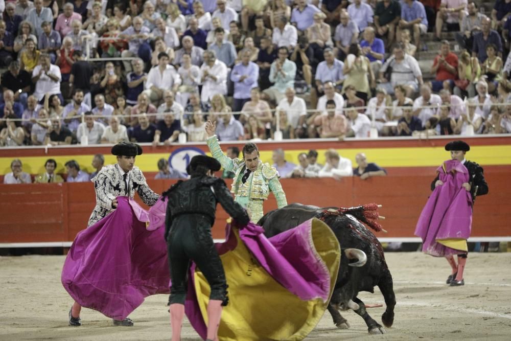 Corrida de toros en el Coliseo Balear