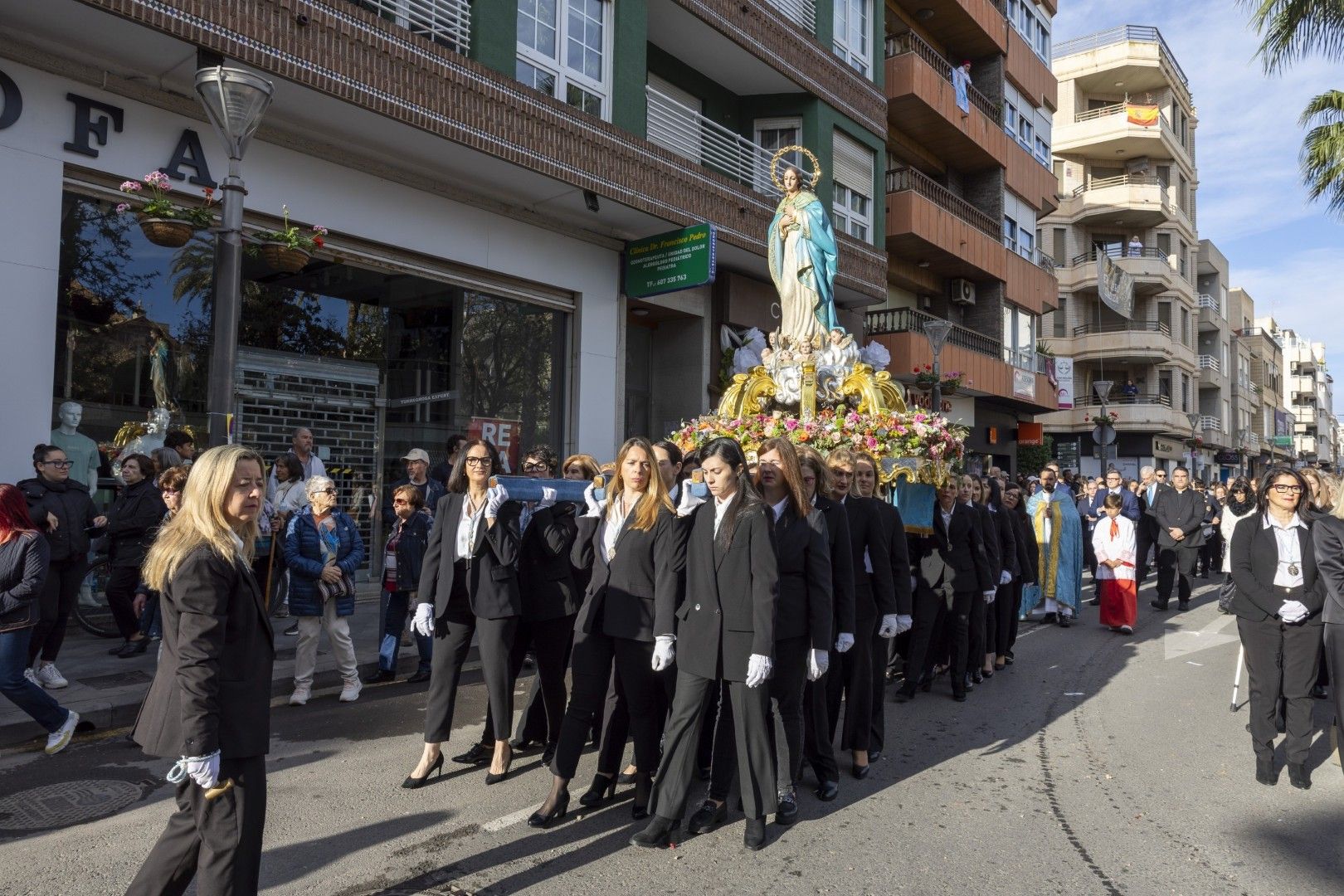 Las imágenes de la procesión del Encuentro del Domingo de Resurrección en Torrevieja