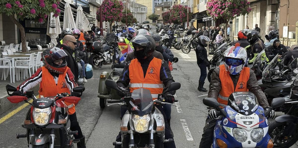 La calle Rosalía de Castro fue el punto central de la concentración motera en Lalín.