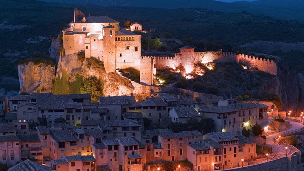 Celebrar San Valentín en uno de Los Pueblos más Bonitos de España