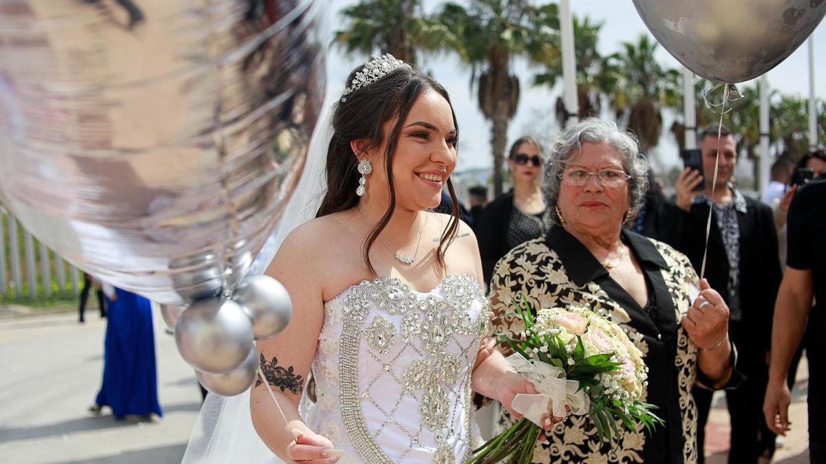 VÍDEO | Así ha sido la boda gitana de Lucía y Daniel en Ibiza