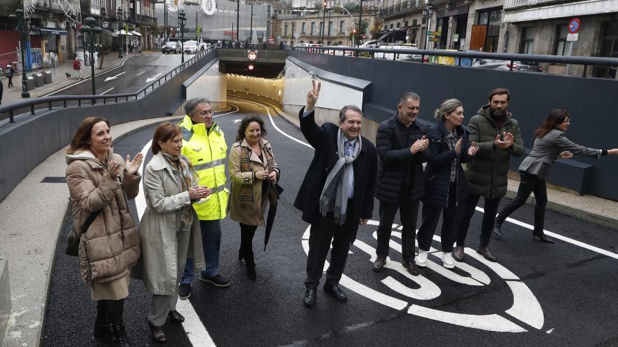 Los primeros coches cruzan el túnel de Lepanto