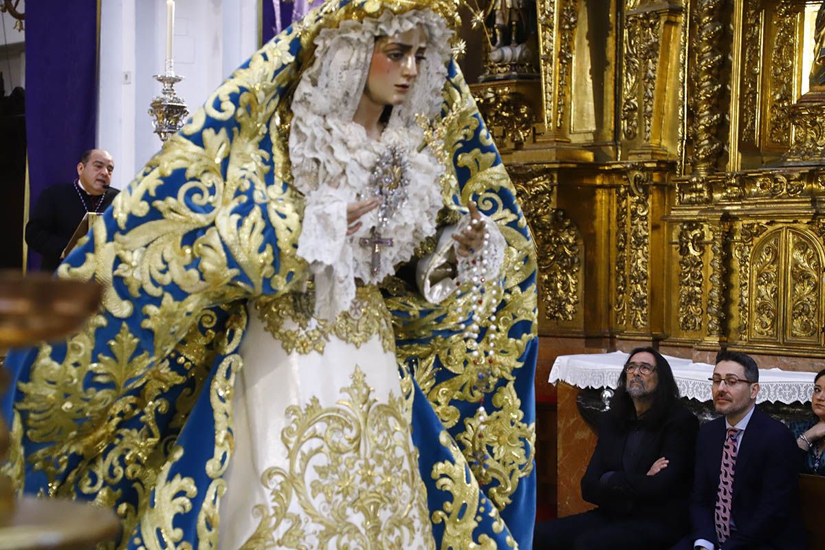 El nuevo manto de la Virgen de la Trinidad, en imágenes