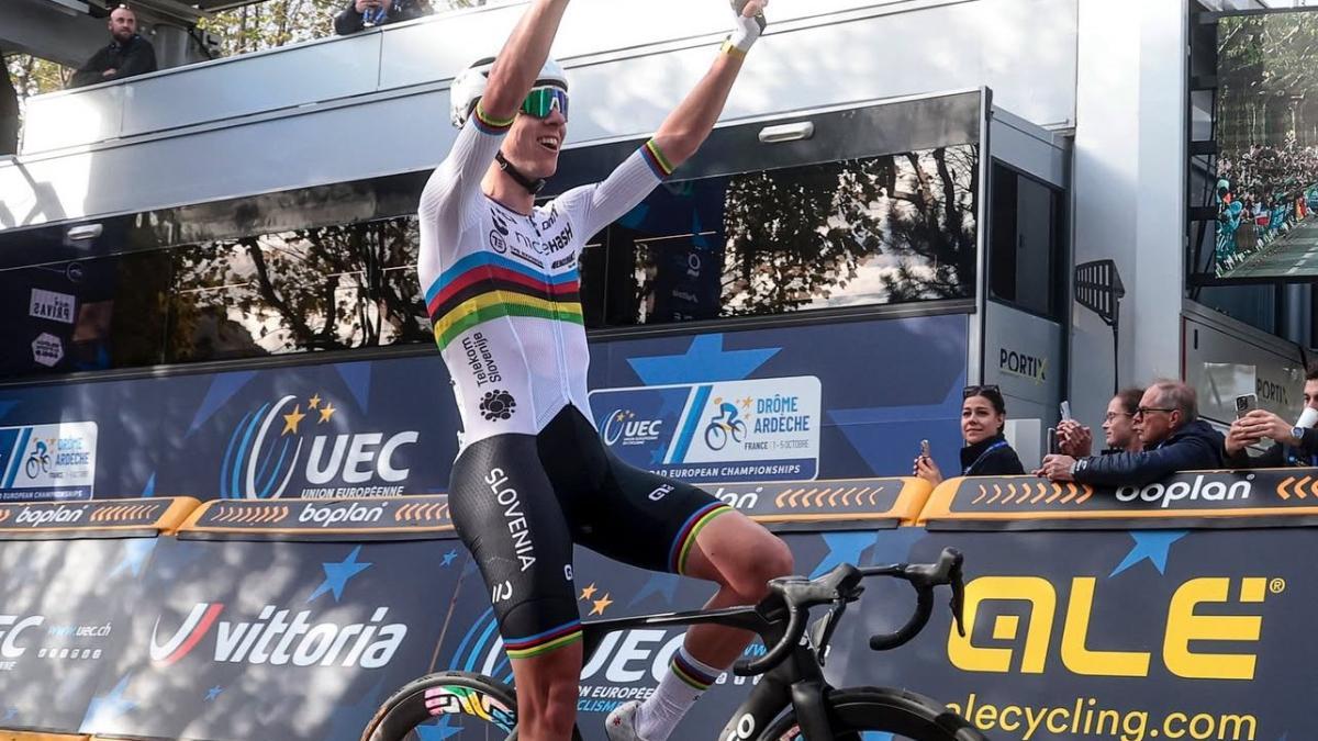 Pogacar celebra el triunfo