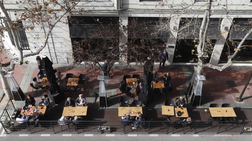 Los locales del entorno de la plaza de Los Sitios y con disponibilidad de terraza están muy demandados.