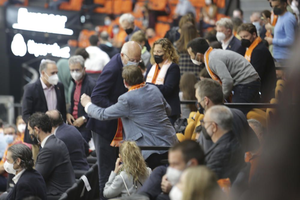 Ambientazo y bufandeo en La Fonteta para buscar el doblete