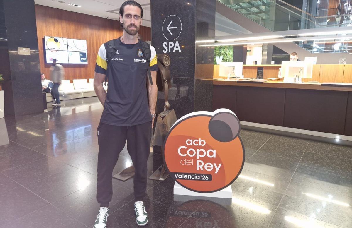 Joan Sastre en el hotel de concentración de los equipos en esta Copa del Rey. | ED