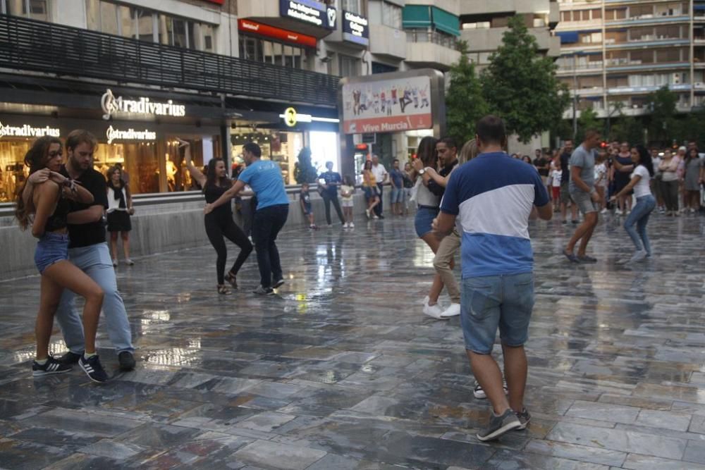 Taller de salsa en la Feria de Murcia