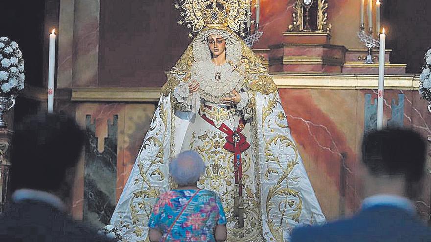 Imagen de la procesión, este sábado, de la Virgen de la Merced.