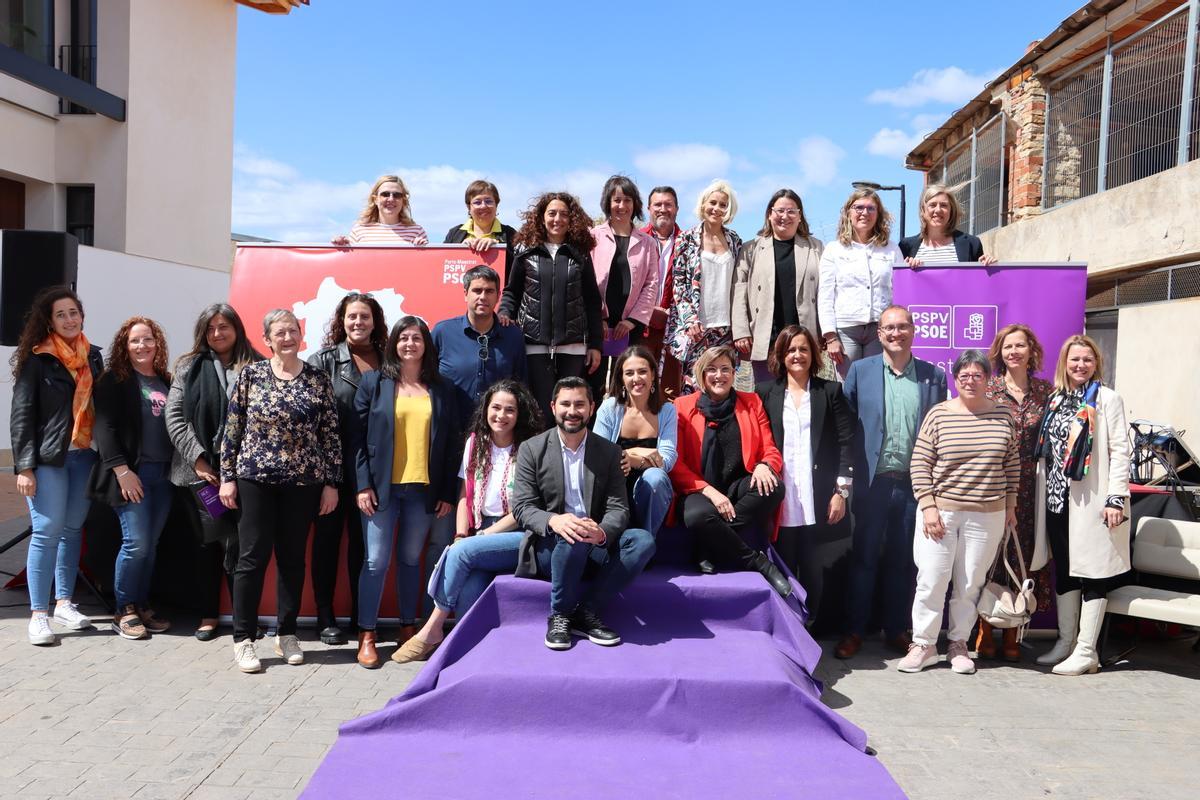 També han participat de l'acte el secretari general provincial, Samuel Falomir, la vicesecretària general i d'Igualtat del PSPV-PSOE, Ana Domínguez, i la secretària general comarcal, Ana Besalduch.