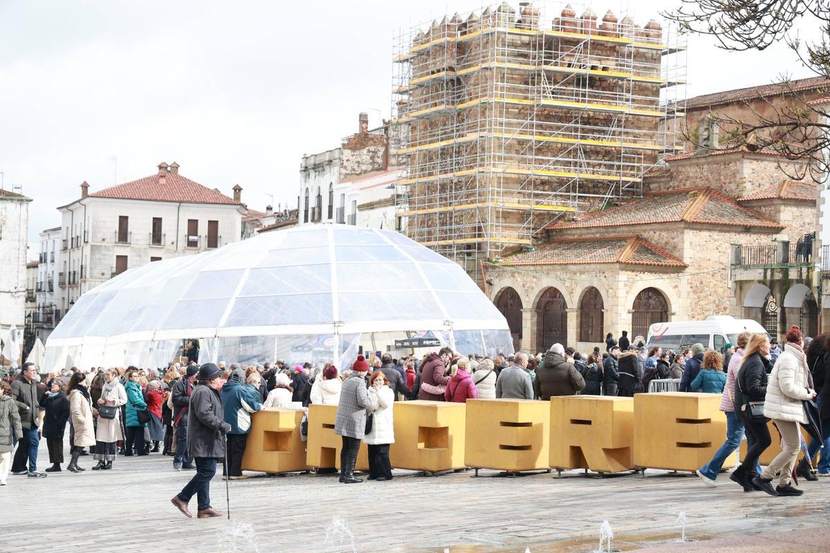 Galería | Así fue la fiesta de Las Lavanderas y la quema del Pelele de Cáceres Galería | Así fue la fiesta de Las Lavanderas y la quema del Pelele de Cáceres