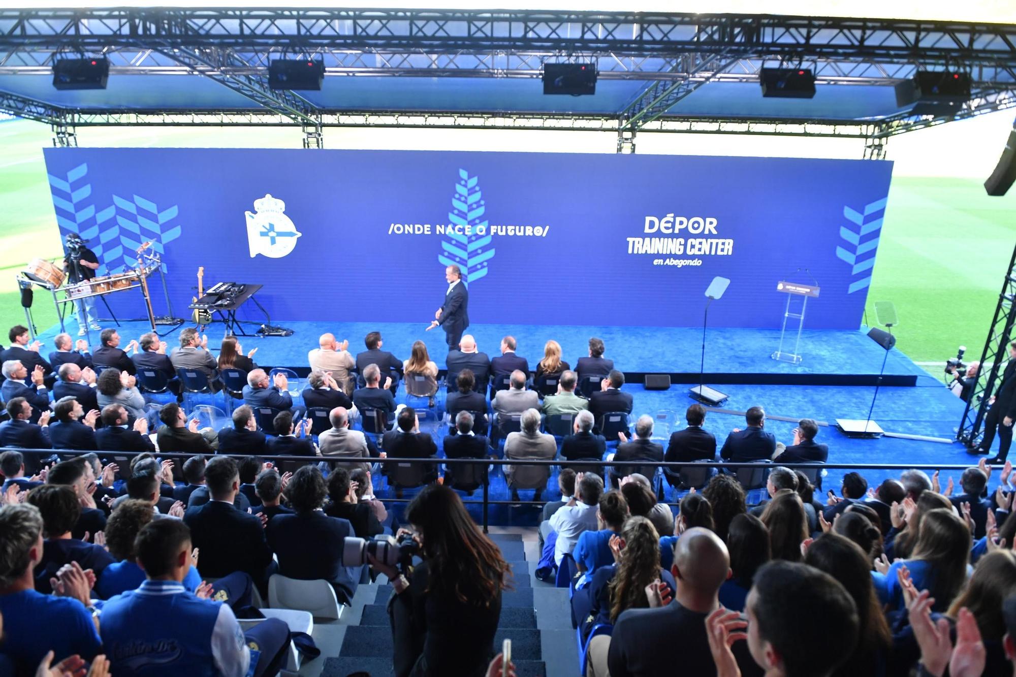 Acto de presentación del nuevo Abegondo