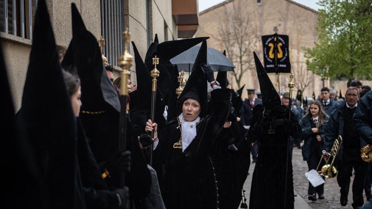 Hora y recorrido de la procesión del Santo Entierro de la Semana Santa de Zamora 2026