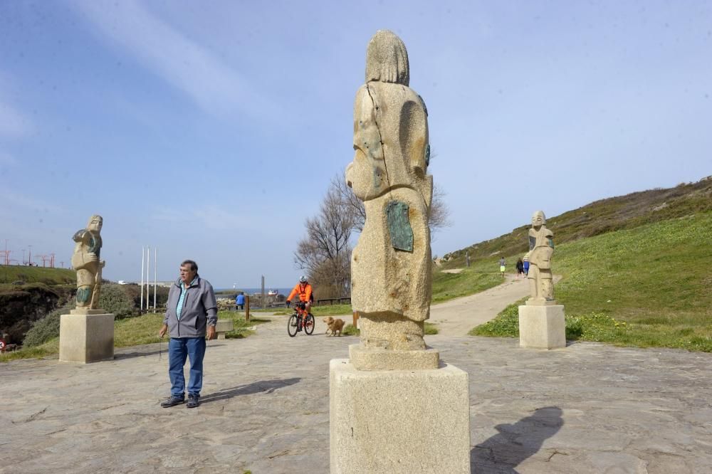 Esculturas del parque de la Torre pierden piezas