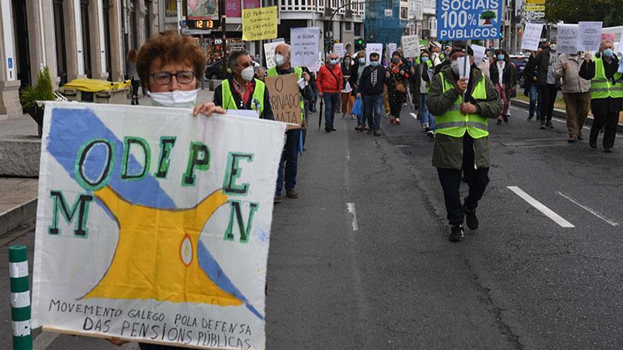 Marcha de pensionistas por servicios sociales "públicos"