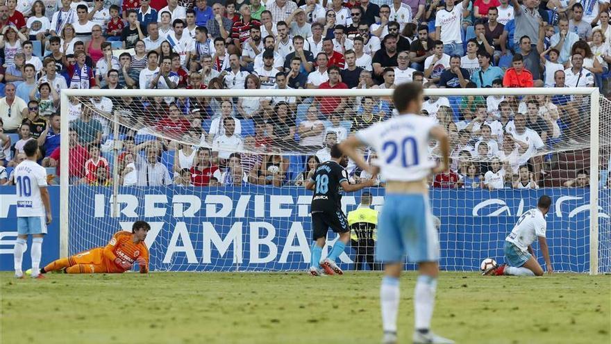 El Real Zaragoza se descuelga del ascenso directo