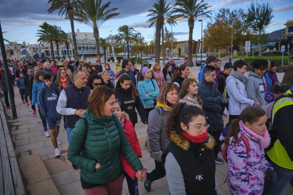 Tercera caminada contra la violència de gènere a Roses