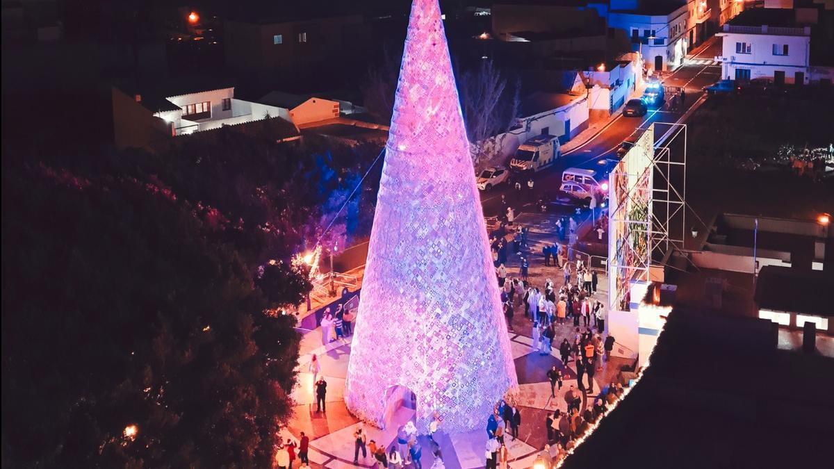 Pájara conquista el cielo