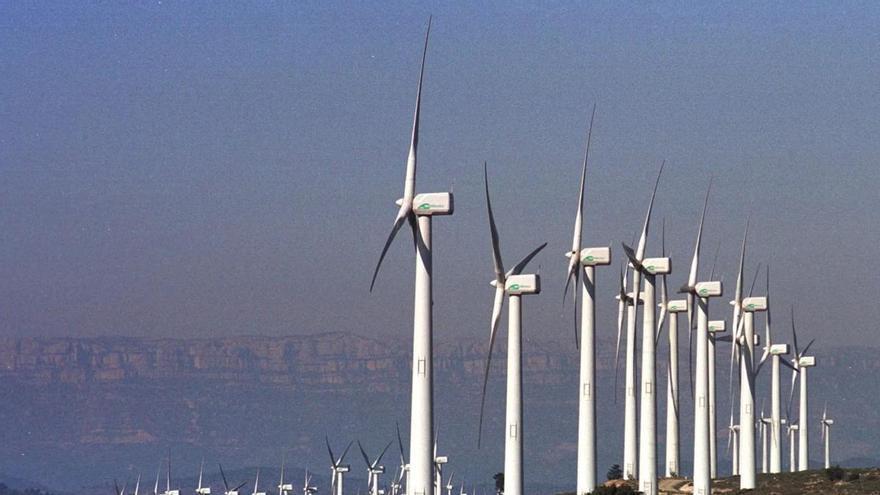 Las energías sucias ya solo generan el 29% de la electricidad en la UE: solar y eólica siguen disparadas