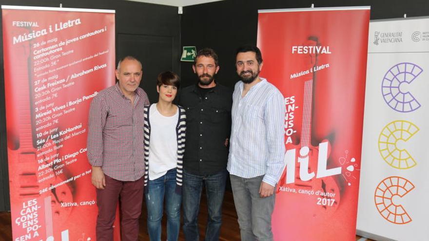 Alfred Boluda, Mireia Vives, Borja Penalba i Feliu Ventura, ahir a València en la presentació.