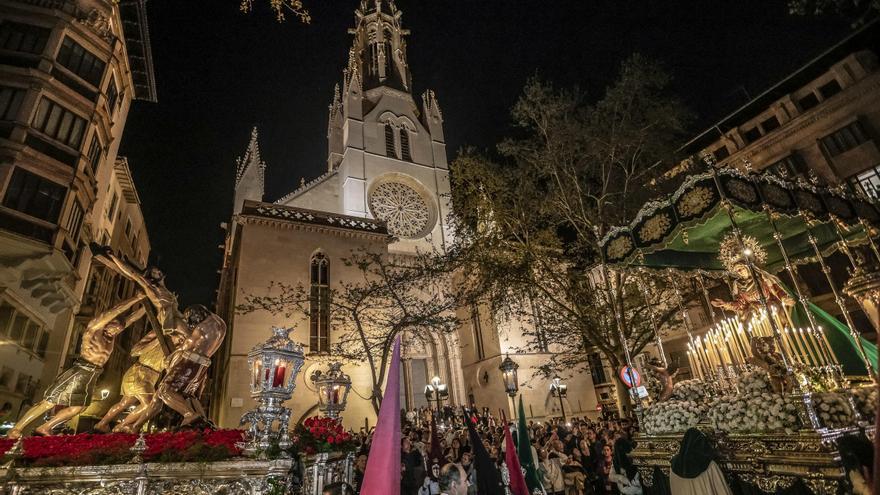 Las empresas apoyan la Semana Santa «fija» que propone el Papa