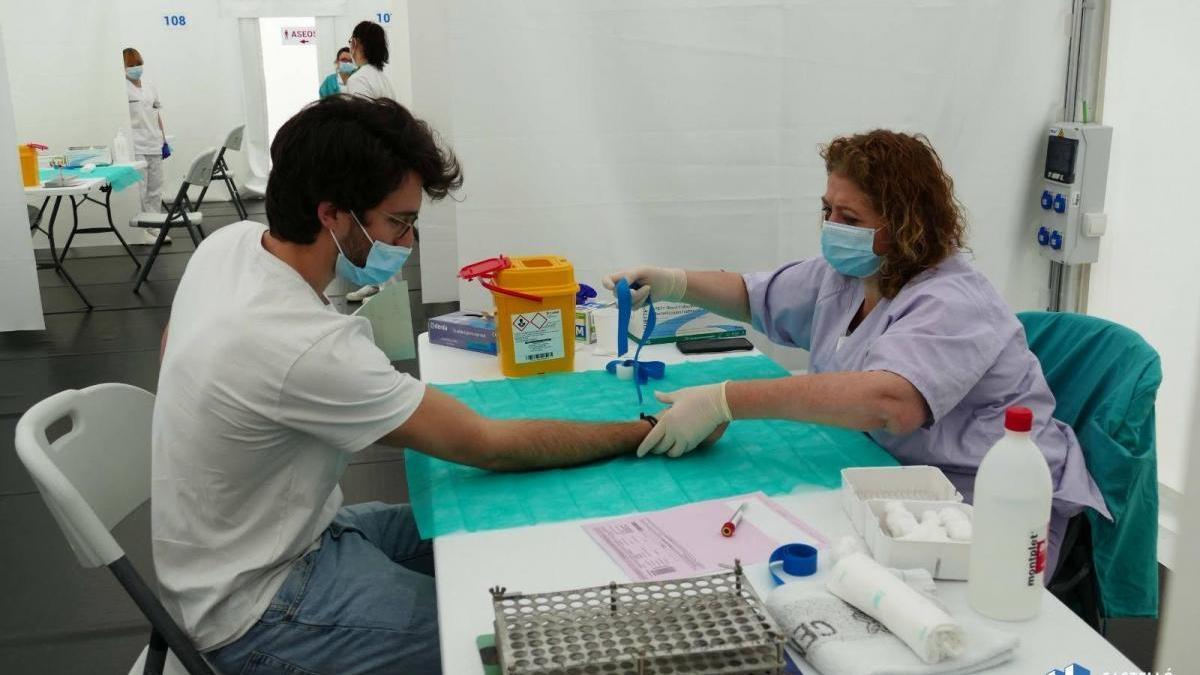 Los casos de coronavirus escalan a 78 en un solo día en Castellón