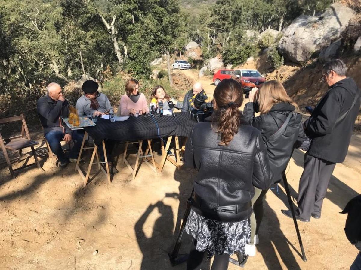 Veïns i entitat el 2020 presentant la campanya d'oposició a les Salines.