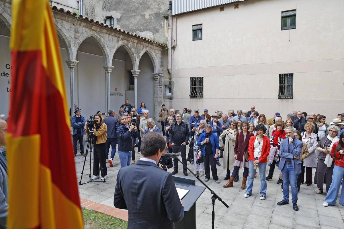 Les imatges del tradicional esmorzar literari de la Generalitat a Girona