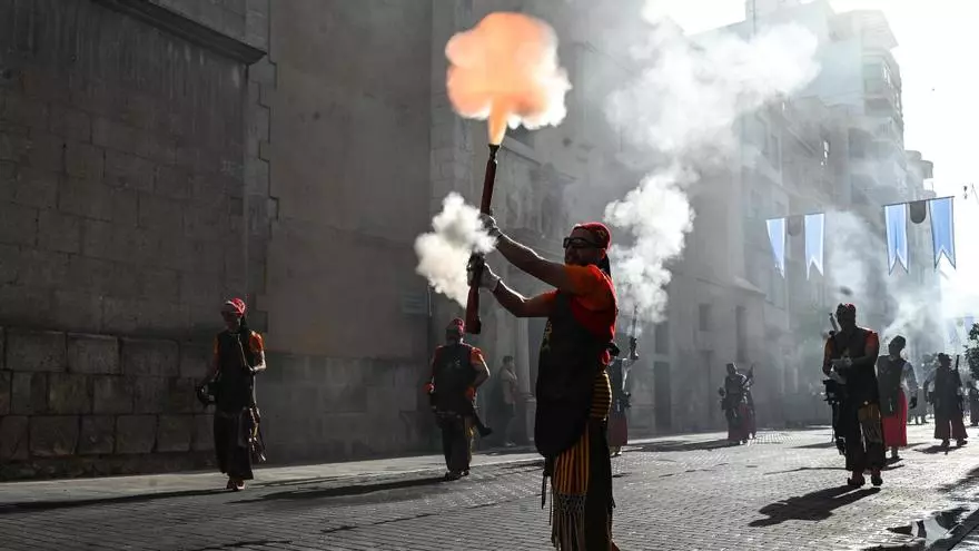 Así ha sido el Alardo de los Moros y Cristianos de Elche