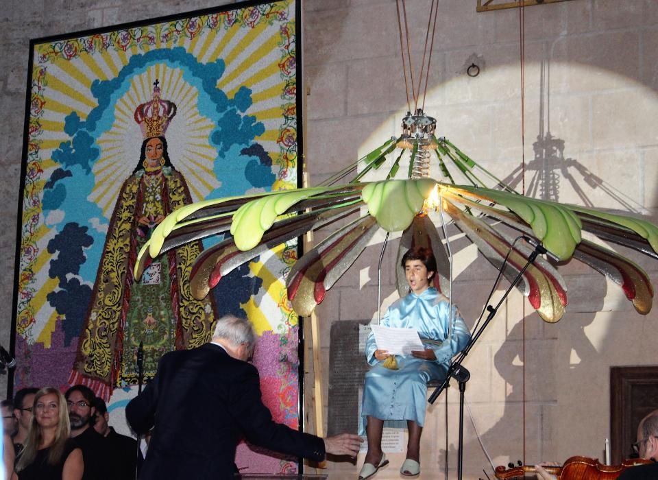 Procesión en el Barrio del Carmen y "cant de la carxofa"