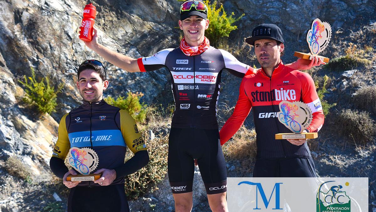 Juan Miguel Pérez, Daniel Bernal e Imanol Díaz en el podio de la I BTT Media Maratón Alcaucin.